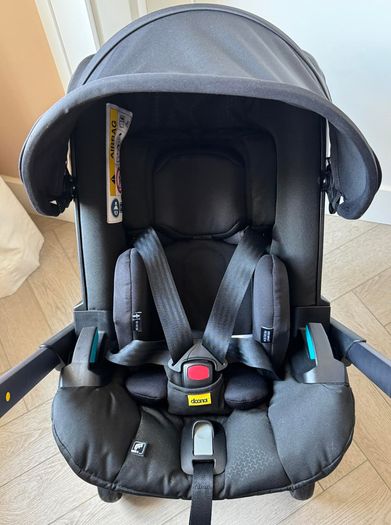 Doona i Car Seat & Stroller Bundle plus Accessories in Excellent Condition