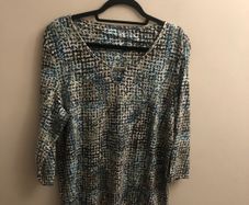 Blouse (approx size 14)