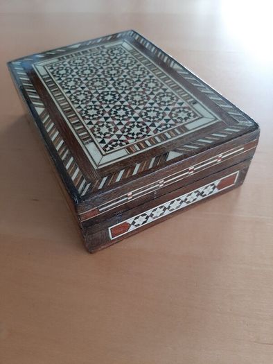 Small Syrian inlay box