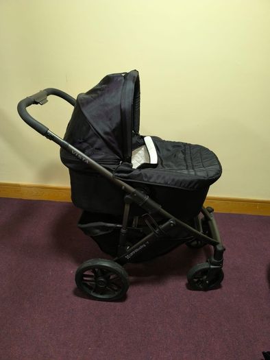 UPPAbaby Vista Travel System Bundle  Pram Carrycot Car Seat Toddler Seat Board (Older Model)