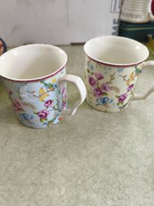 2  Mug Shannonbridge Pottery Ireland. Birds & Blossoms,