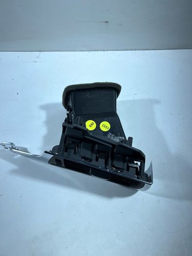 Audi A6 C7 2013 Air Vent Right Hand Front 4G2820902 A3l3b58g