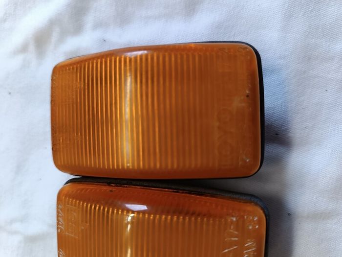 Toyota Mr2 MK1 side indicator lights