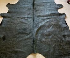 Genuine Cowhide Rug  Very Good Condition