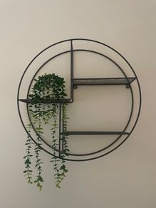 Round Metal Wall Shelf
