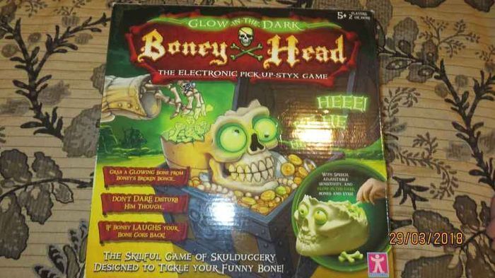 Glow in the Dark Boney Head Game Ages 5+