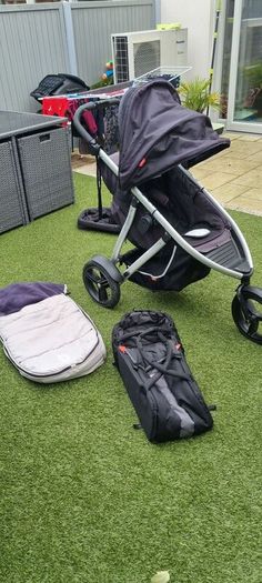 Phil & Teds Double Buggy / Inline Buggy with Second Seat - Very Good Condition