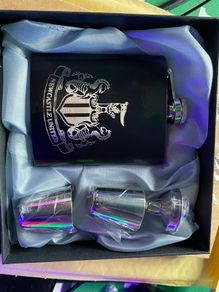 Newcastle united whiskey hip flask gift sets