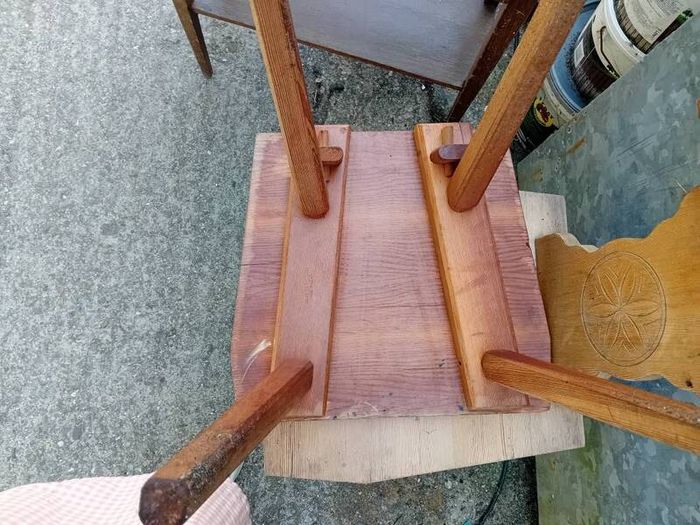 Mid Century Chairs