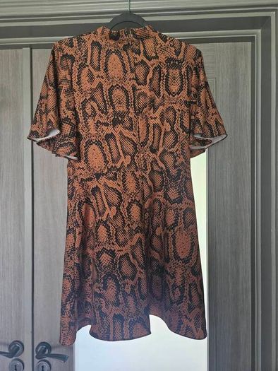 Like new mini dress