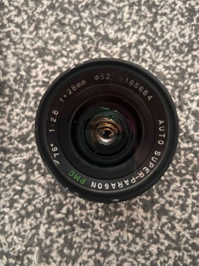 Contax 137 MD Quartz Camera with Accessories (see description)