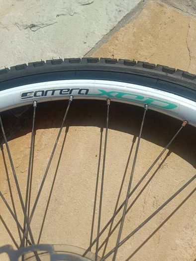 24" inch bike wheel with 7 speed cassette