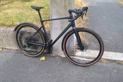 Gravel bike size L