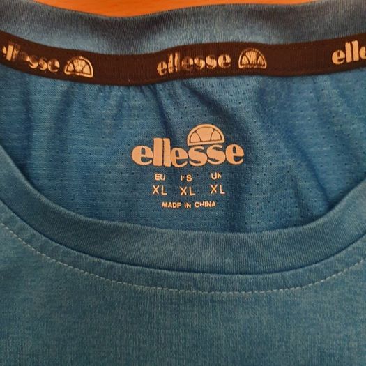 Tee Shirt/Ellesse Becketi Tee Shirt .. Size: X-Large .. Price Drop