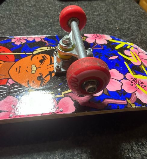 Skateboard