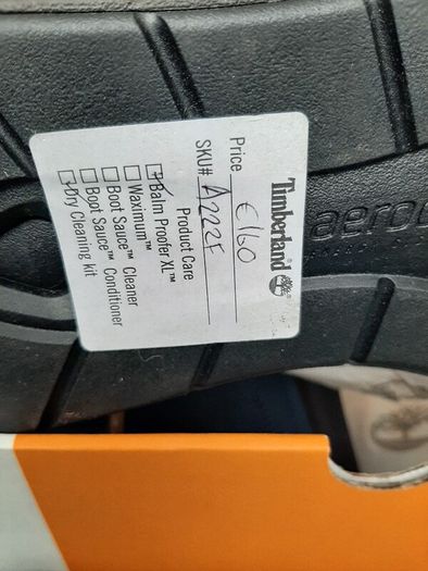 New Timberland mens boots in box