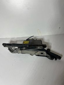 Bmw 5 Series Bonnet Hinge Actuator Front Left Passenge Side 7191050 F10 F11 2011 A1l7b110s