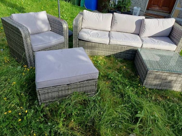 Garden Seats