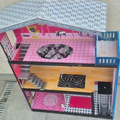 KidKraft Wooden Dollhouse