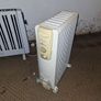 Delonghi Oil filled heaters x2 can deliver Image 3