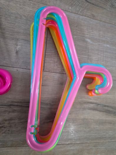 Children's hangers