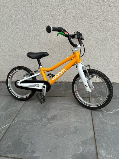 Woom 2 bike yellow