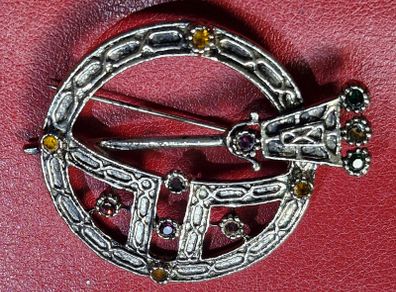 Vintage Cara-Irish Large Celtic Rhinestone Brooch