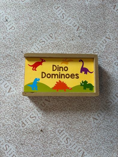 Dino dominoes