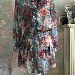 Flowery tunic. New . Size M or UK 12