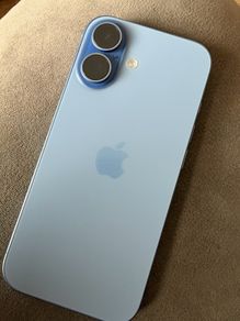 iPhone 17