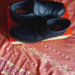 Safety shoes
