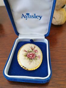 Aynsley Vintage English fine bone Rose Brooch