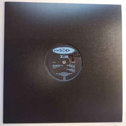Z100 - Testa Don't Stop - Next Records - Italian Pressing - Early 90s House Classic!
