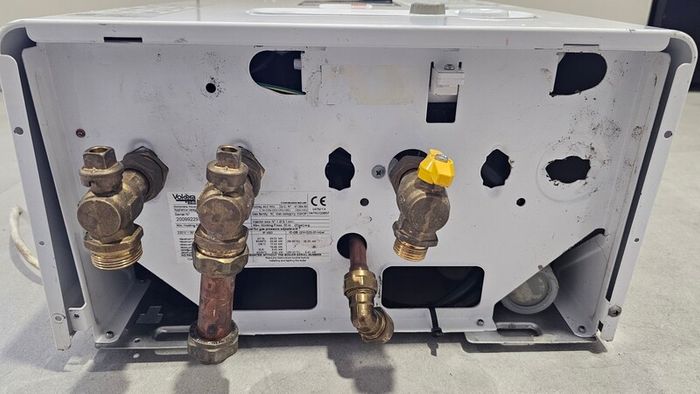 Gas boiler