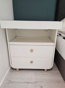 Changing table