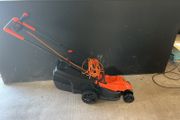 Black and Decker 1400w mower