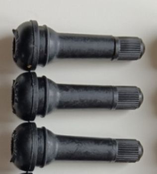 TR414 Tyre Valve ..... 3 valves for 8 euro