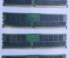 Crucial 4x32gb Ddr4 2400mhz  Cl17 Ecc Ram