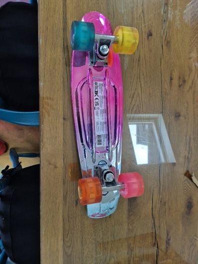 skateboard