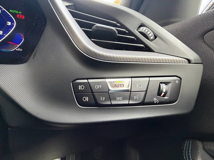 BMW 1 serie 118i luxury Trim