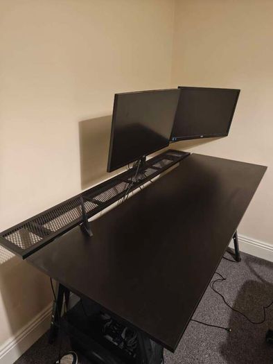 Utespelare Gaming Desk