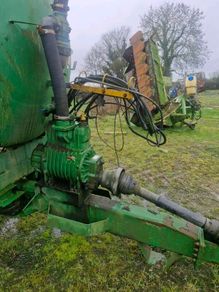 Slurry spread
