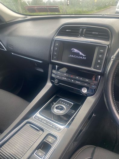 2017 Jaguar F-pace