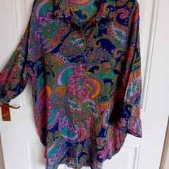 Womens holiday wear