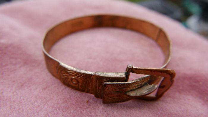 Vintage Excalibur 1/20 RG pre-loved buckle bangle , exclusive to Harrods, by Hatton Garden London. C30