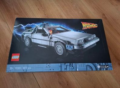 LEGO Icons 10300 Back to the Future Time Machine DeLorean
