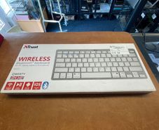 Trust Nado Wireless Bluetooth Keyboard For PC Laptop Tablet Smartphone New