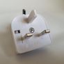 EU to UK power socket adapter convertor Image 9
