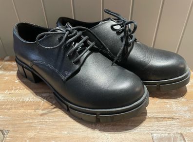 Clarks women black leather shoes chunky sole Teala Lace up size 5.5E New