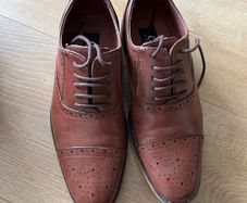 Boys Brown Size 2 communion shoes